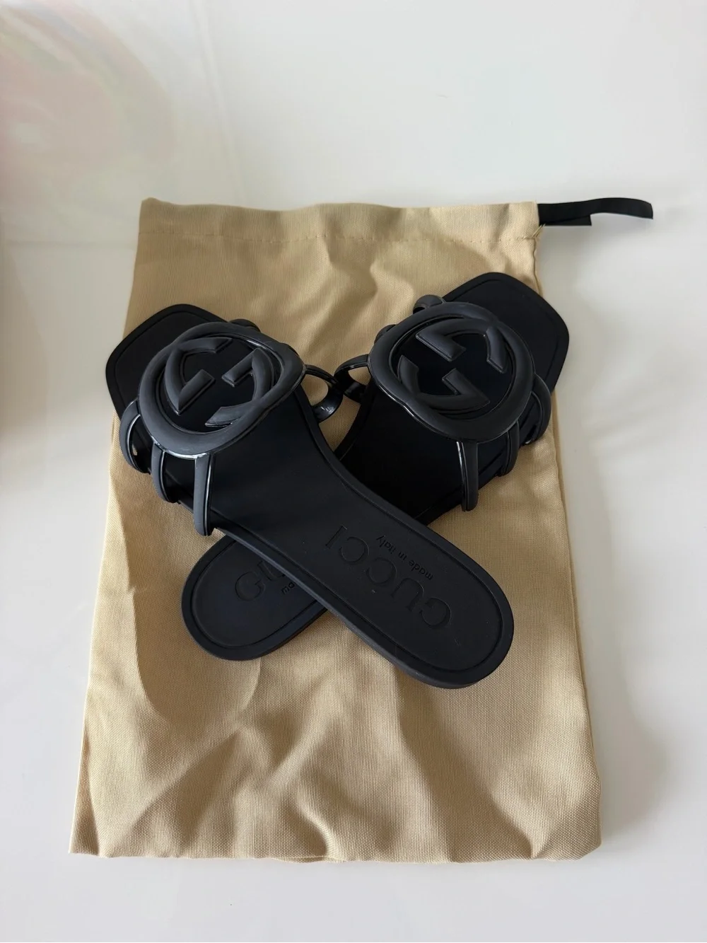 Gucci Black Interlocking GG Slide Sandals